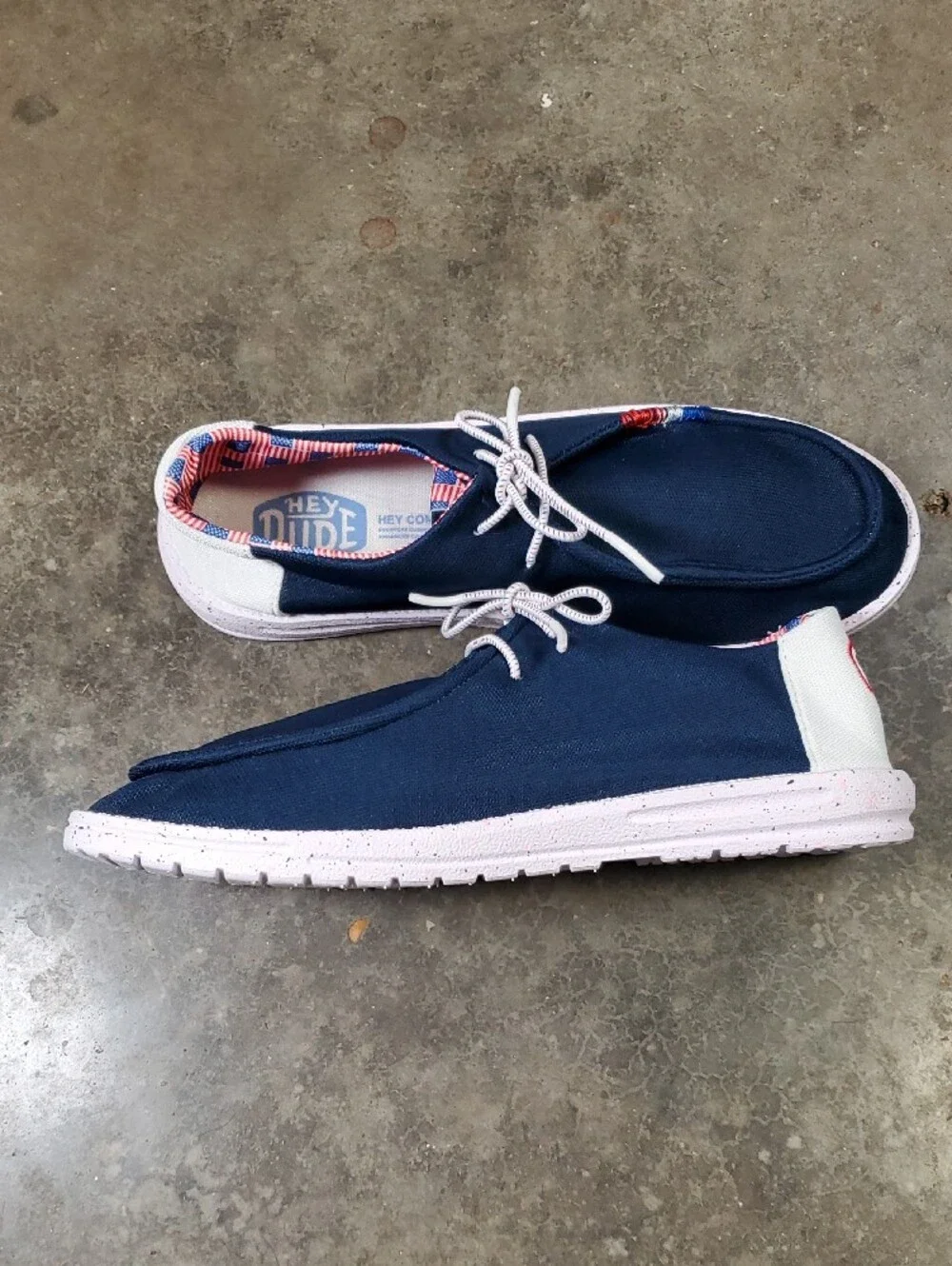 Hey Dude Men’s Wally Hey Comf Patriotic Flag Red White & Blue Boat Shoes Size 41